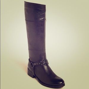 Nordstrom Brass Plum Riding Boots in Black.❤️